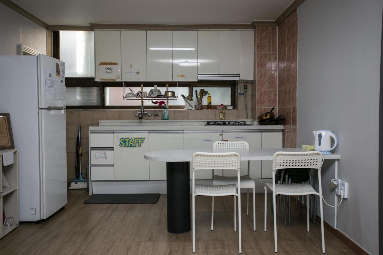 Storyg Guesthouse Seoul Bagian luar foto